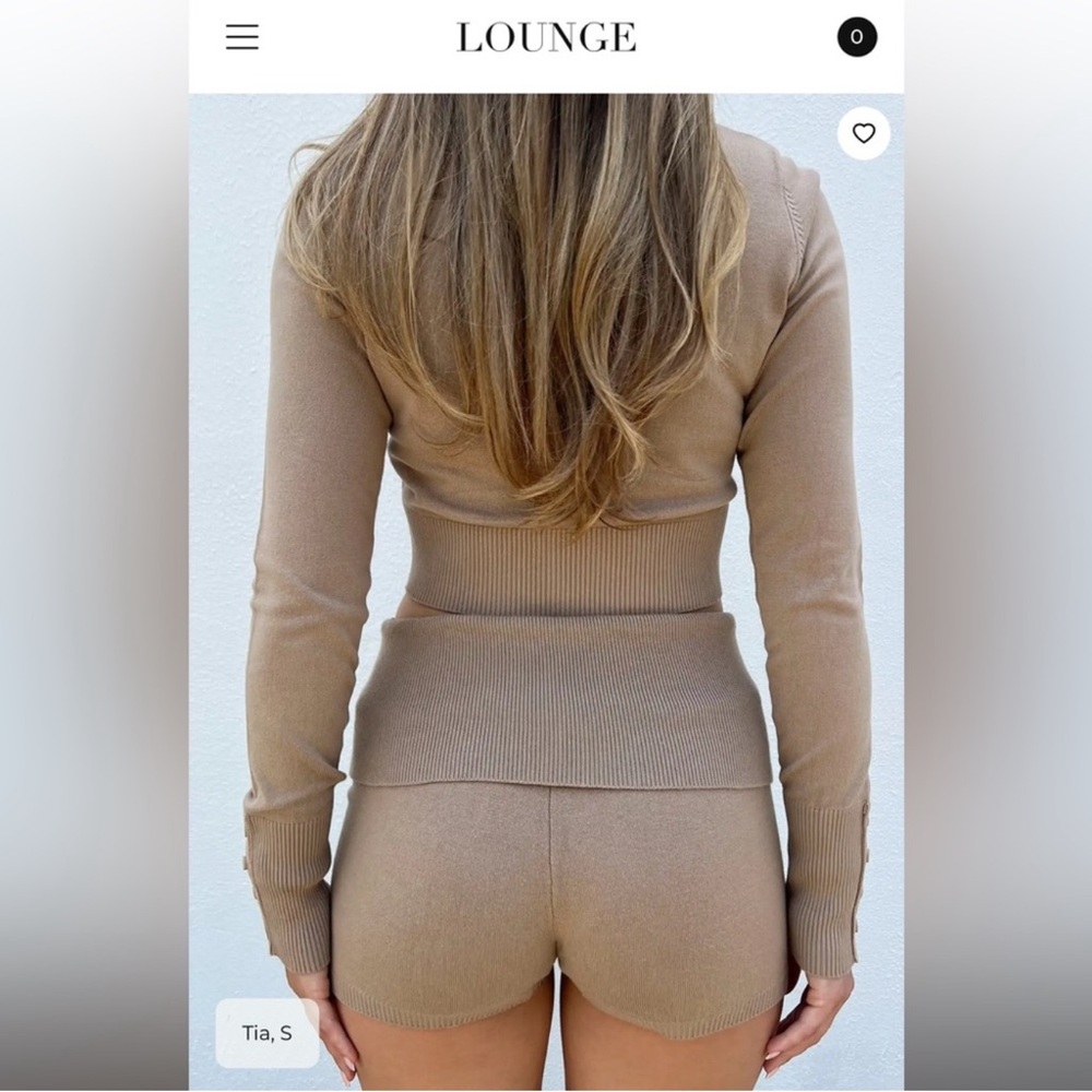 SET - tan knit long sleeve top & matching shorts - Picture 2 of 3